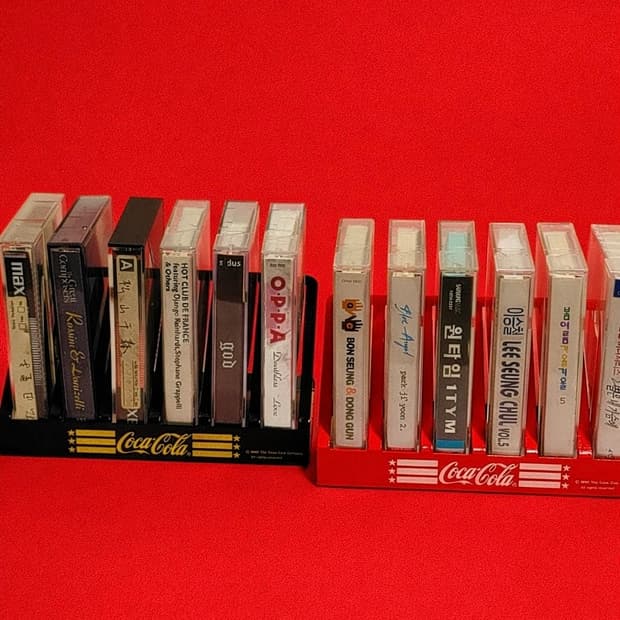 Vintage | 카세트 테이프 수납 스탠드