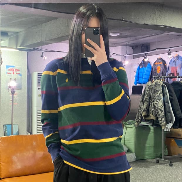 폴로 아이코닉 클래식핏 스트라이프 럭비티 B3560