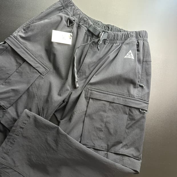 Acg summit cargo pants