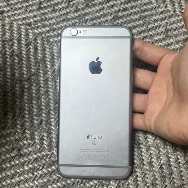 아이폰6s 32기가 s급