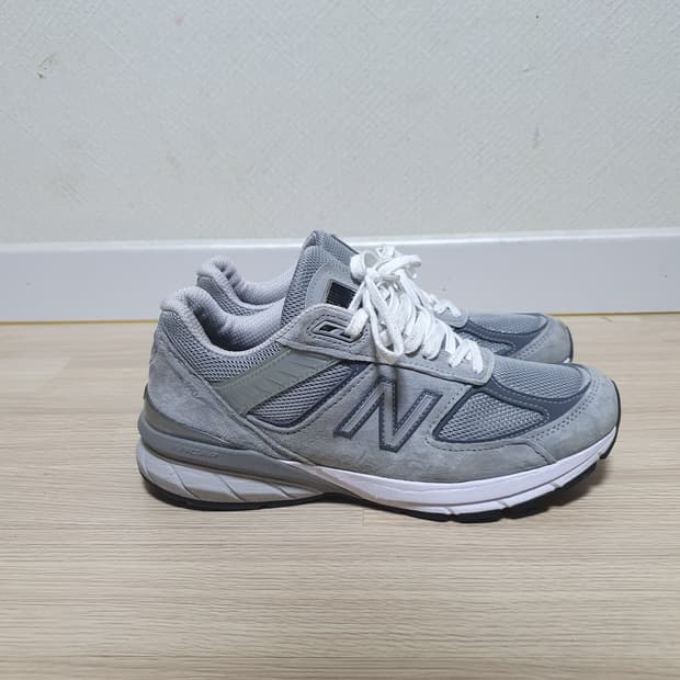 뉴발란스 990v5 운동화 260