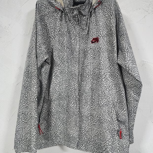 나이키 엘리펀트 패턴 바람막이 후드 자켓