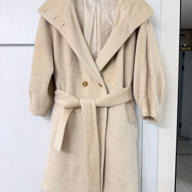 타임 모100 벨티드 코트