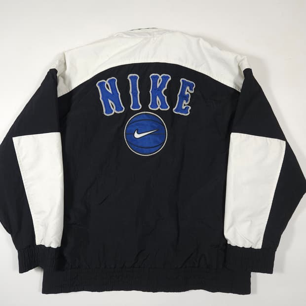 나이키 빅로고 올드스쿨 점퍼