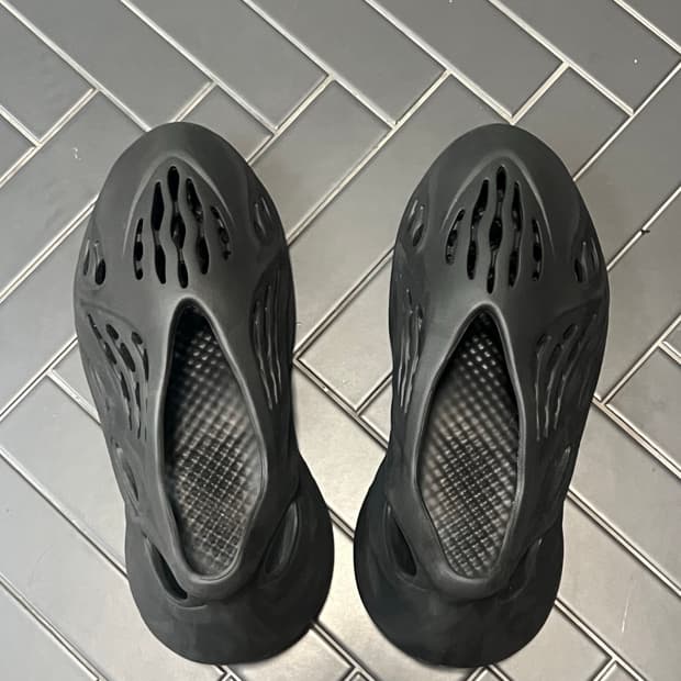 이지폼러너 오닉스 285