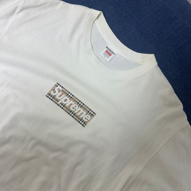 슈프림 x 버버리 박스로고 티셔츠 화이트 L