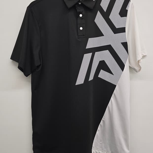 PXG 남성 골프웨어 빅로고 카라반팔티.
싸이즈 95~100