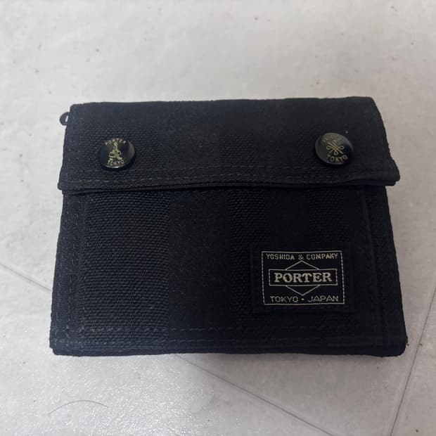 YOSHIDA PORTER 탱커 3단 지갑 블랙