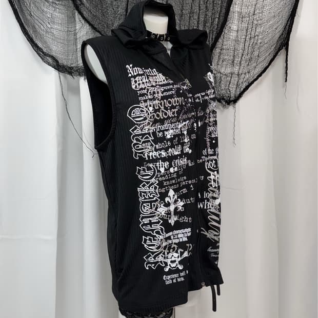 lettering hood vest zip up