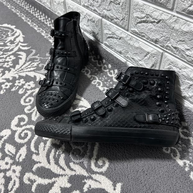 Ash 아쉬 스터드 파이톤 멀티 버클 하이탑