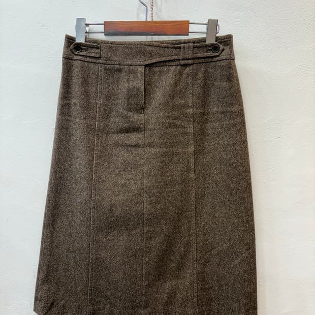 띠어리 구르카 스커트