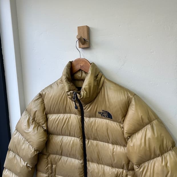 15814 - 노스페이스 700 구스다운 골드 패딩