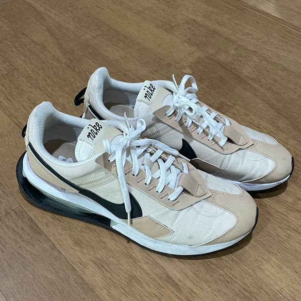 나이키 에어맥스 프리데이 285