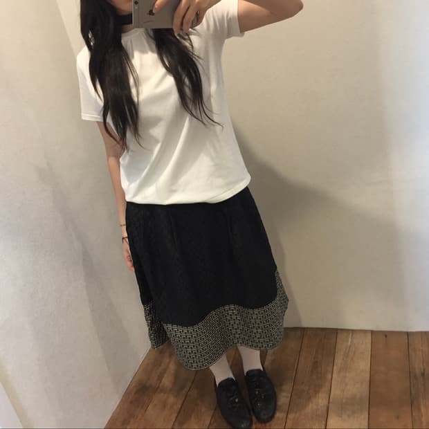 셔링 넥 티 Shirring Neck Tee