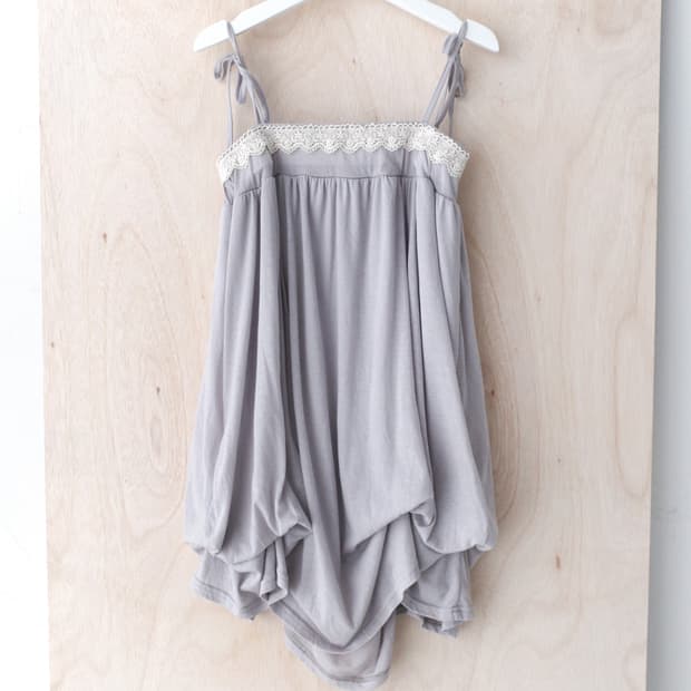 lace balloon dress