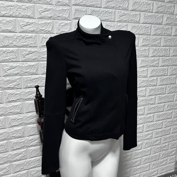 Banana Republic 비대칭 미니멀 자켓