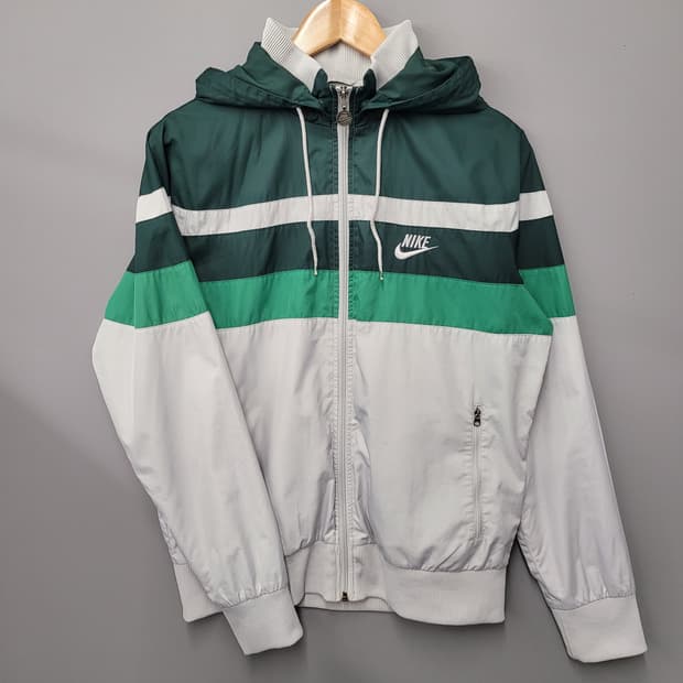 Nike 나이키 퓨추라 레트로 윈드러너 후드 자켓