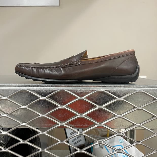 토즈 레더 로퍼 브라운 8.5 (gr-4445)