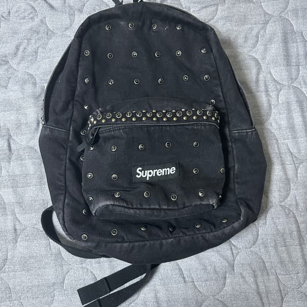 슈프림 x B.B. 사이먼 데님 백팩 블랙 - 25SS
