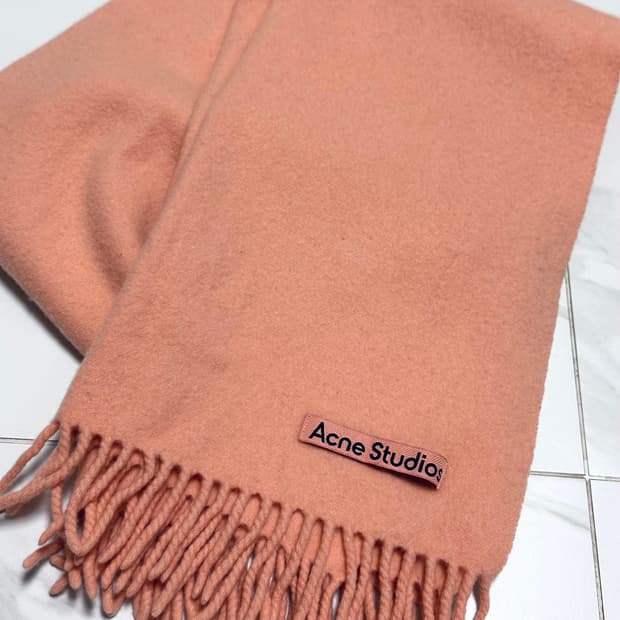 아크네 핑크 울 머플러 목도리