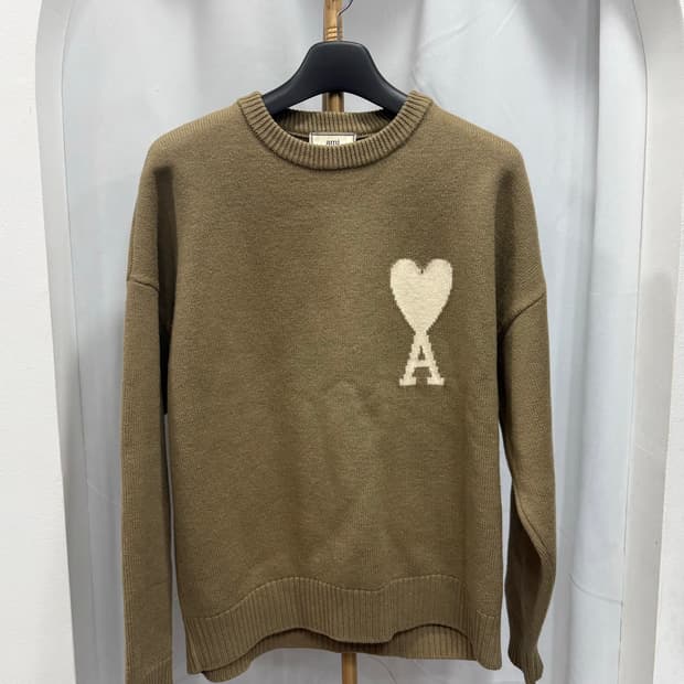 아미 안타르시아 빅하트 로고 니트 M