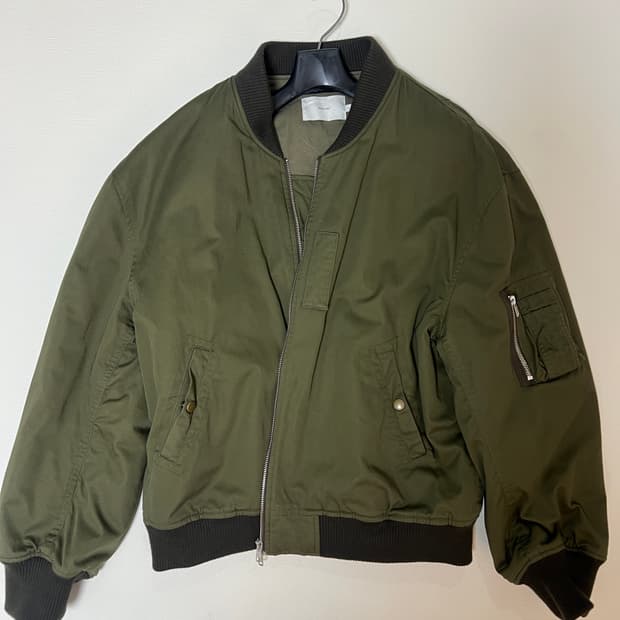 아워셀브스 ma-1 올리브 자켓