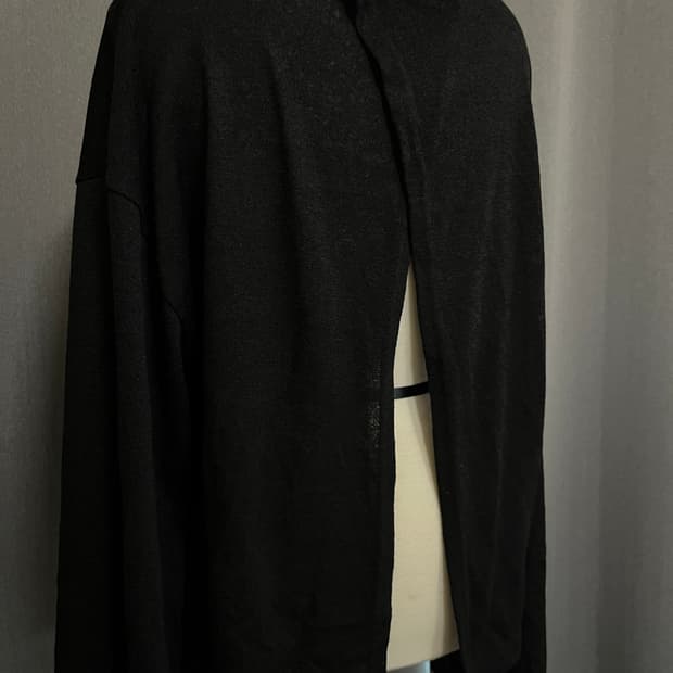 뒷트임 롱슬리브