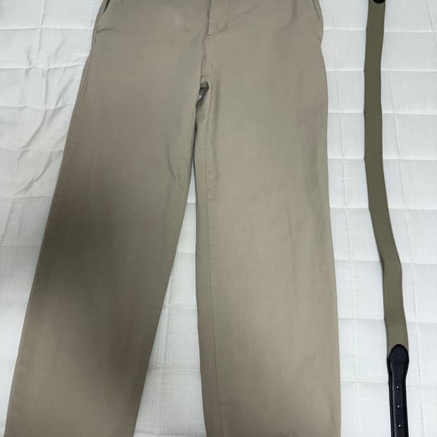 자라 베이지 치노팬츠+ 탑텐 벨트