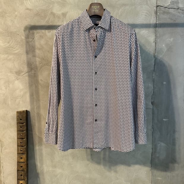 타임 옴므 셔츠 100