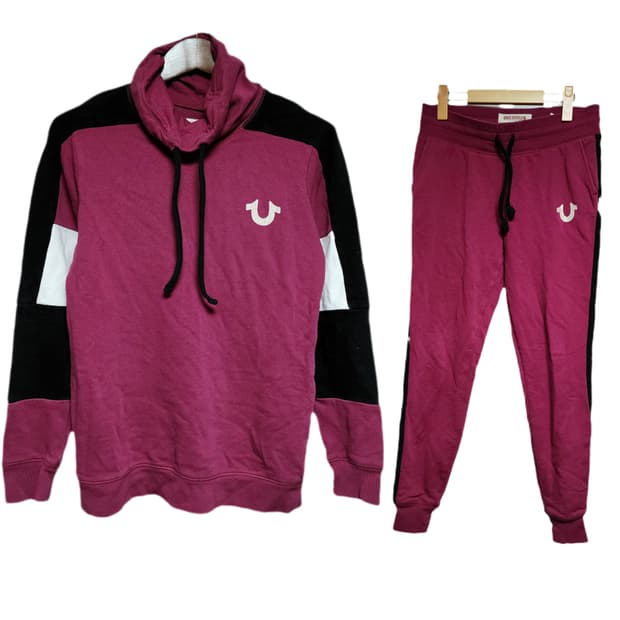 트루릴리젼 Y2k 키치 하이넥 코튼 트레이닝 셋업 (자주빛)
