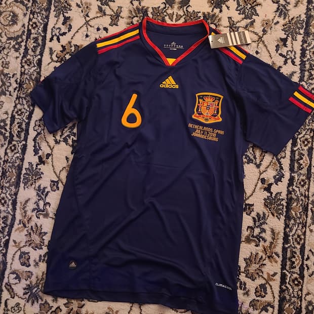 스페인 국대 이니에스타 유니폼