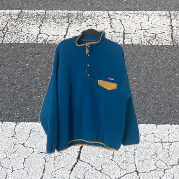 파타고니아 신칠라 풀오버 언더워터 블루/옐로우 (L)