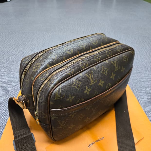 [특가][정품] 루이비통 리포터백