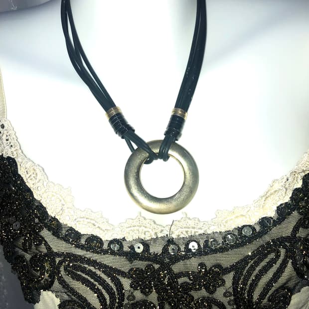 circle antique necklace