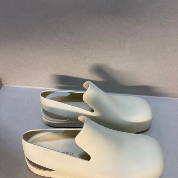 국내 보테가베네타 매장에서 구매한 상품 