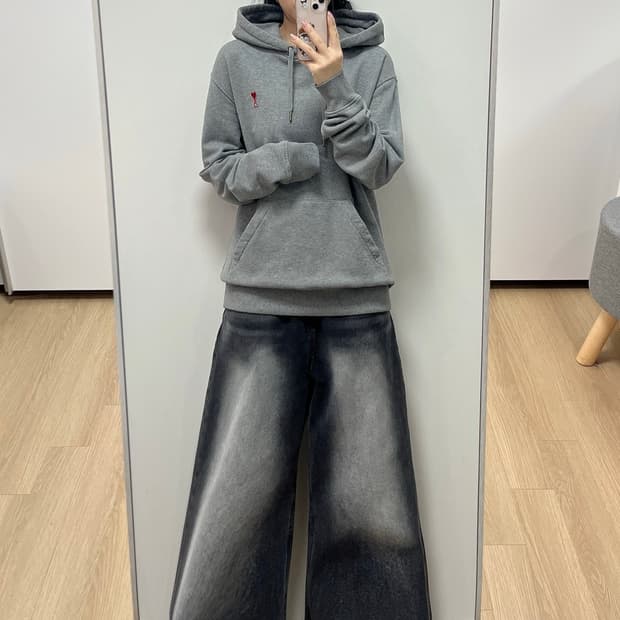 아미 하트 자수로고 헤더 그레이 후드티