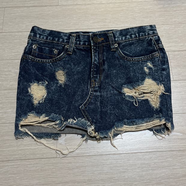 빈티지 디스트로이드 워싱 데미지 데님 로우라이즈 미니스커트