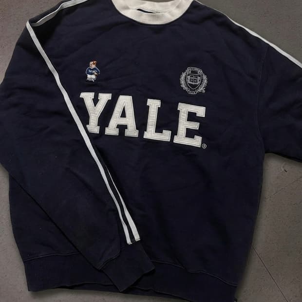 Yale 맨투맨