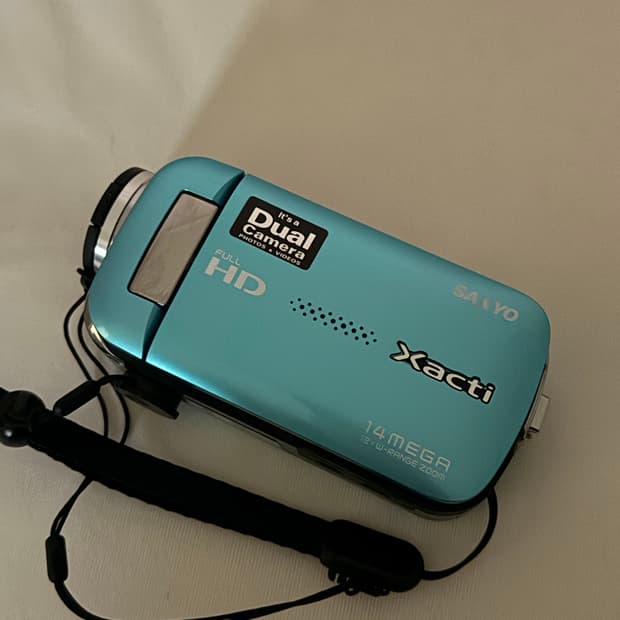 산요 작티 gh1 블루