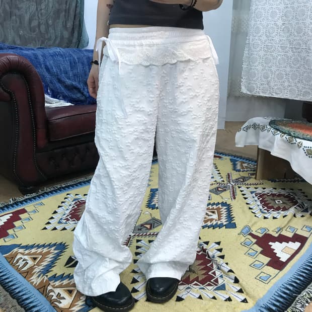 여성 플라워패턴 화이트 밴딩 레이스 트레이닝팬츠 