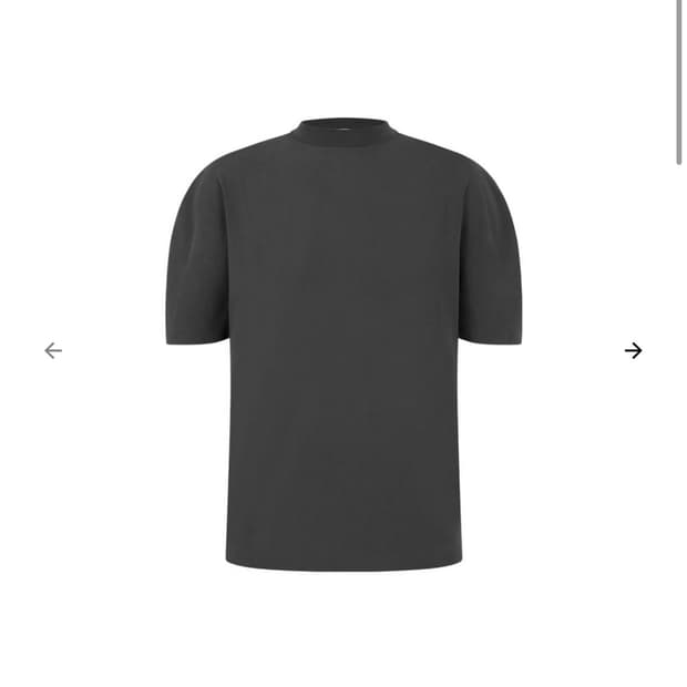 아모멘토 래글런 모크넥 티셔츠