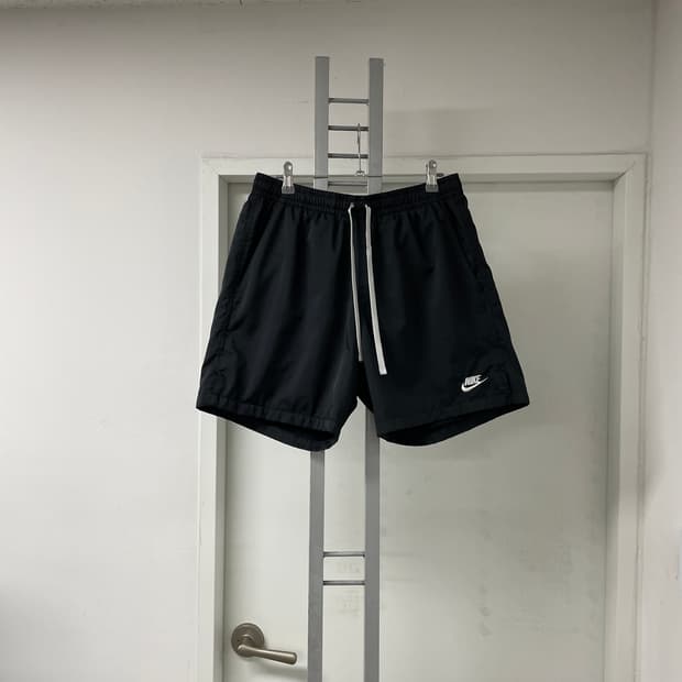 나이키 블랙 반바지 L