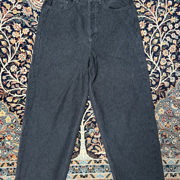 COS 챠콜 데님진 46