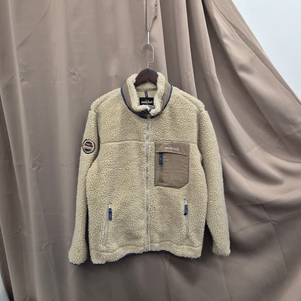 몽벨 베이지색 뽀글이 플리스 자켓 100