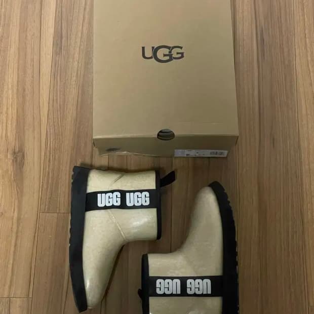 UGG 미국 어그 클래식 클리어 부츠 (USA5)