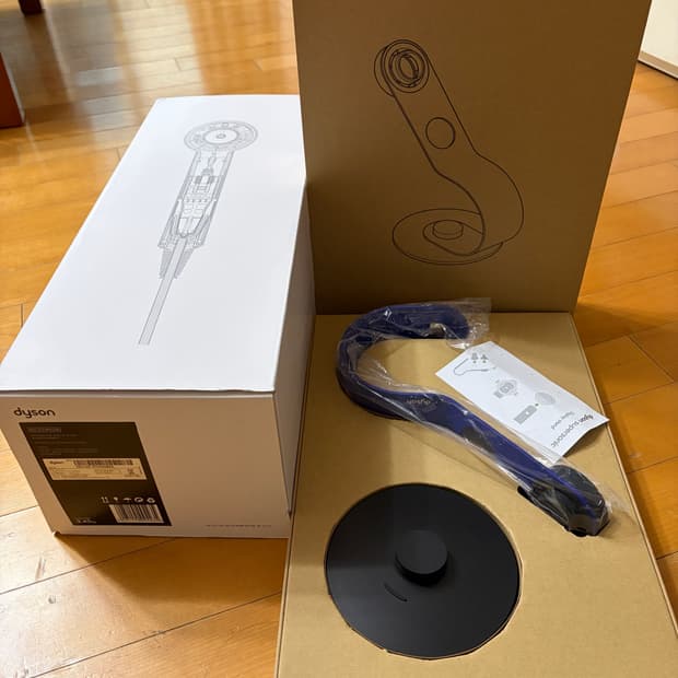 미사용) 다이슨 헤어드라이기 슈퍼소닉 뉴럴 HD16 빈카블루 + 거치대