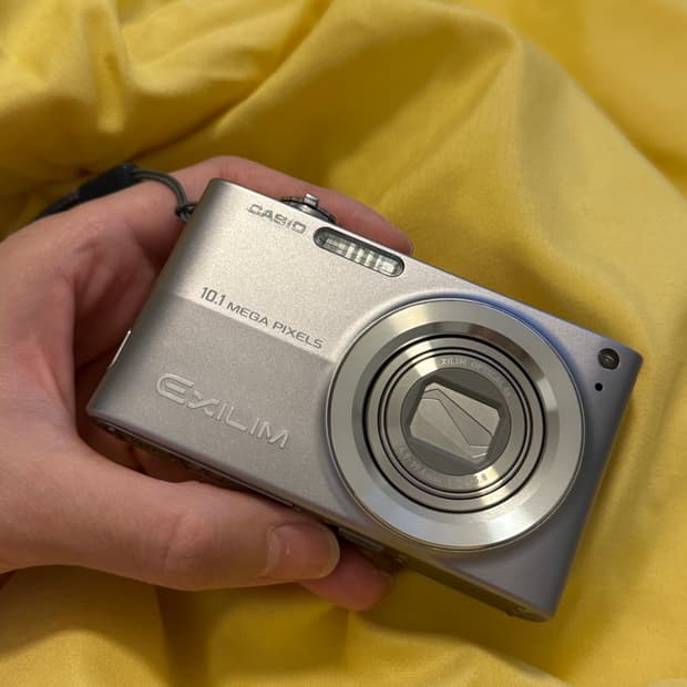 카시오 디카 엑슬림 ex-z200 실버