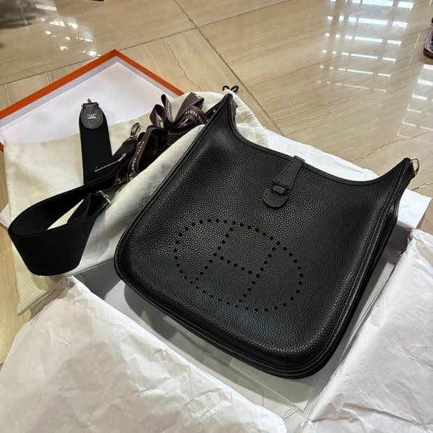 에르메스 에블린 29 블랙(누아) 은장