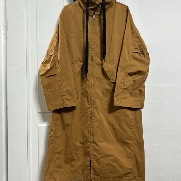 시스템 후드 코트