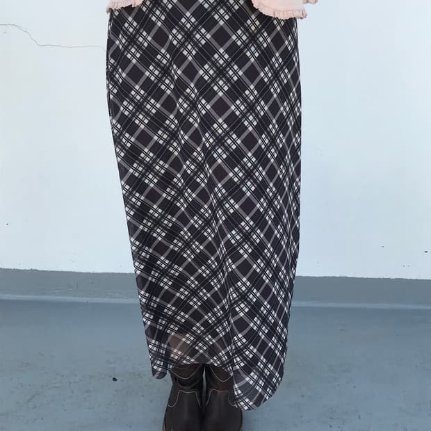 모리걸 브라운 체크 롱스커트